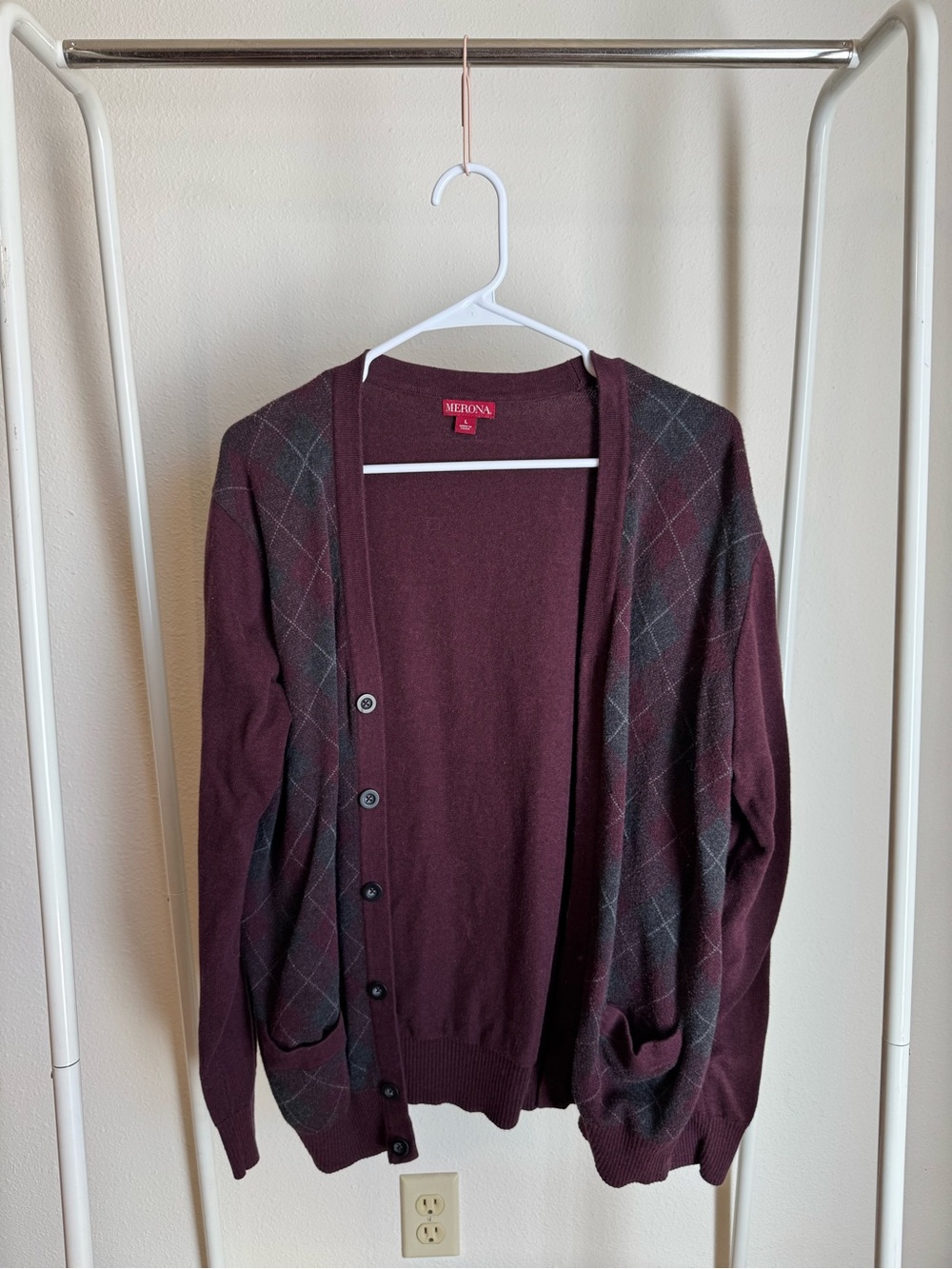 Merona Men’s Burgundy and Gray Argyle Cardigan